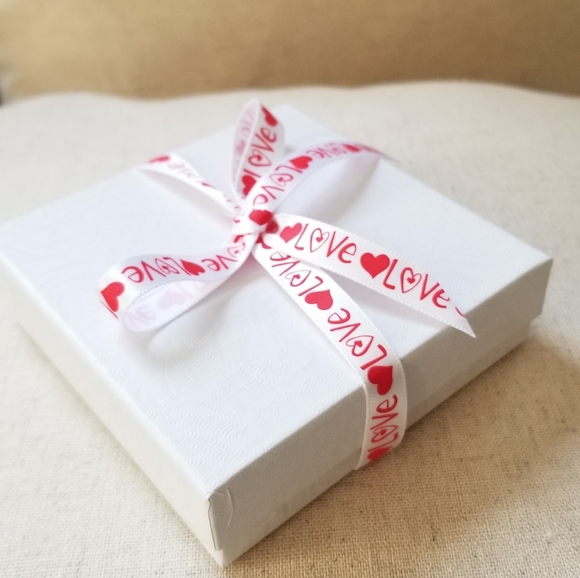 NWT- Pink Butterfly with Crystals Pendant Necklace - Picture 5 of 5